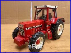 1/32 scale Britains 42490 International 956xl IH tractor tracteur traktor