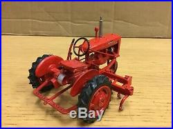 1/32 scale Scaledown International farmall B custom tractor tractor tracteur