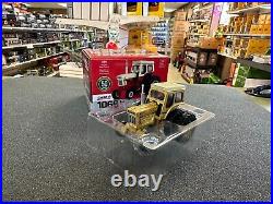 1/64 Ertl International Harvester 1066 5 Millionth Tractor GOLD Chase Unit