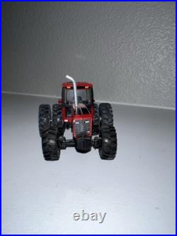 1/64 International Harvester 5488 Tractor W Duals 44375