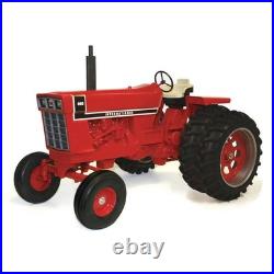 1/8 International Harvester 966 Black Stripe Wide with Duals, ZSM1608