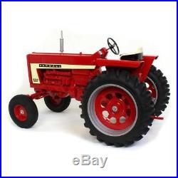 1/8 International Harvester Farmall 806 Wide Front By Scale Models New In Box