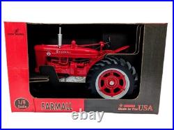 1/8 International Harvester Farmall Super M Tractor With Narrow Front