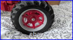 1/8 Scale Mccormick-Deering Farmall M International Harvester Tractor withfenders