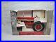 1_8_Scale_Models_International_Harvester_Farmall_560_Narrow_Front_Toy_Tractor_01_ph