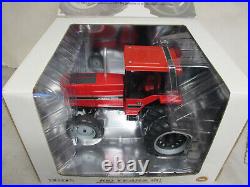 (2002) Ertl IH Model 5488 MFWD Toy Tractor 100 Year Centennial 1/16 Scale, NIB