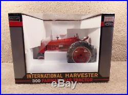 2002 Spec Cast 1/16 Diecast International Harvester 300 Farmall Gas Tractor NF