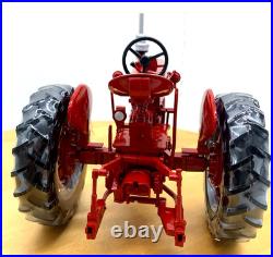 2003 ERTL Pa. Farm Show International Harvester 450 Farmall Tractor 1/16 Scale 2003 ERTL Pa. Farm Show International Harvester 450 Farmall Tractor 1/16 Scale