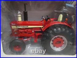(2010) International Harvester Model 1256 Toy Tactor, 1/16 Scale, NIB