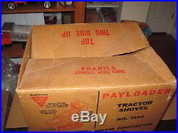 3100 Payloader Nylint Frank Hough Co Tractor BOX CASE 6 INTERNATIONAL HARVESTER