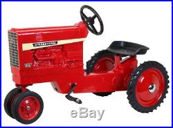 826 Pedal Tractor
