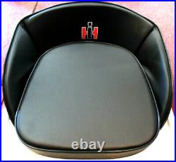 BLACK SEAT CUSHION COMPATIBLE WITH INTERNATIONAL HARVESTER TRACTORS (various)