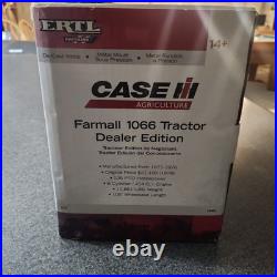 Case 1/16 International Harvester 1066 Tractor Ertl # 14483 Dealer Edition