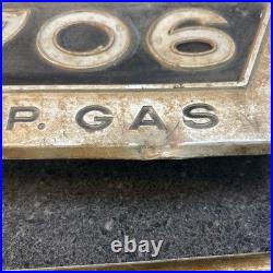 Collectible Farmall 706/806 LP Gas Chrome Emblems International Harvester