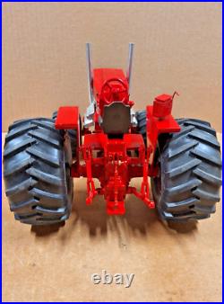 Custom Ertl International IH 1586 1/16 Tractor FWA, 3 pt, Terra Tires, Exhaust