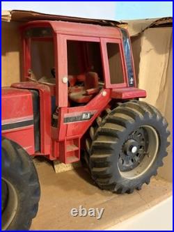 ERTL 116 International Harvester 7488 2+2 NIB #467