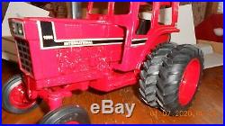 ERTL 1/16 IH International Harvester 1566 tractor With Cab Special Edition NIB