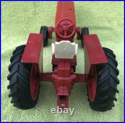 ERTL 1/16 International Harvester 1026 Hydro Tractor Made In Dyersville Iowa US