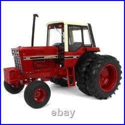 ERTL 1/16 International Harvester 1086 Tri-stripe Tractor Prestige Collection 44