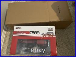 ERTL 1/16 International Harvester 7688 Super 70 Series 2+2 44396