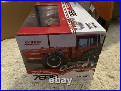 ERTL 1/16 International Harvester 7688 Super 70 Series 2+2 44396