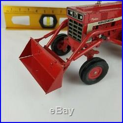 ERTL 1/16 International Harvester #966 Hydro Tractor Farmall With Front End Loader