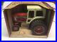 ERTL_1_16_International_Harvester_Turbo_Tractor_Cab_1466_Farmall_Duals_R_W_Box_01_ngw