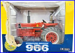 ERTL 1/16 Scale International-Harvester 966 Die-Cast FFA Tractor Tomy Damage box