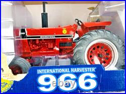 ERTL 1/16 Scale International-Harvester 966 Die-Cast FFA Tractor Tomy Damage box