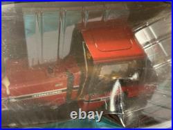 ERTL 1/16th International Harvester 6588 2+2 Precision Key Tractor Diecast