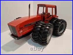 ERTL Custom 1984 International Harvester 7488 2+2 With Duals 1/16 Scale Diecast