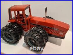 ERTL Custom 1984 International Harvester 7488 2+2 With Duals 1/16 Scale Diecast