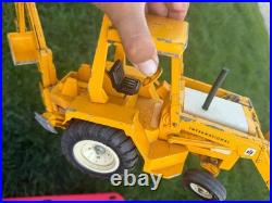 ERTL DIECAST INTERNATIONAL HARVESTER TOY TRACTOR LOADER BACKHOE Pay Truck Vtg