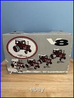 ERTL IH International Harvester 1568 V8 Tractor with Duals, 1/16 Scale Diecast NIB ERTL IH International Harvester 1568 V8 Tractor with Duals, 1/16 Scale Diecast NIB