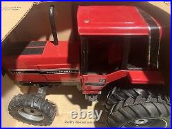 ERTL International 5488 All Wheel Drive Tractor Box Rough 1/16 Scale