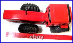 ERTL International Harvester 6388 2+2, 1/16 Scale Tractor Very Good Condition