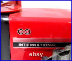 ERTL International Harvester 6388 2+2, 1/16 Scale Tractor Very Good Condition