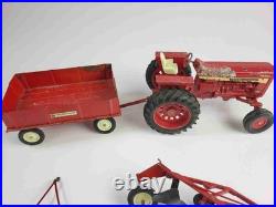 ERTL International Harvester Farmall 1026 Hydro Tractor + Wagon Rake Tiller