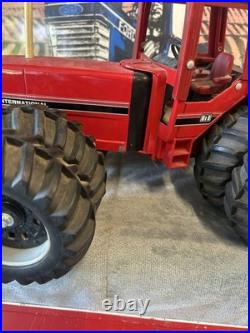 ERTL International IH 7488 2+2 Tractor 4WD Dealer Spec w DUALS 116 Maroon Cab