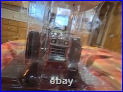 ERTL Precision Key Series #3 IH International Harvester 1468 V8 withDuals #14481