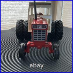 Ertl 116 International 1466 Turbo WF Tractor withCab & Dual Rear Wheels 1970s