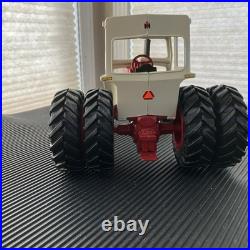 Ertl 116 International 1466 Turbo WF Tractor withCab & Dual Rear Wheels 1970s