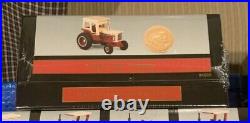 Ertl 1991 IHC 66 Series 1 7 Plus 5,000,000th International Tractors NIB