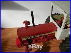 Ertl 1/16 International Farmall 1456 W Custom Front Wheel Assist Farm Toy Neat