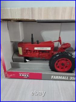 Ertl 1/16 International Harvester Farmall 350 Tractor With Barge Wagon