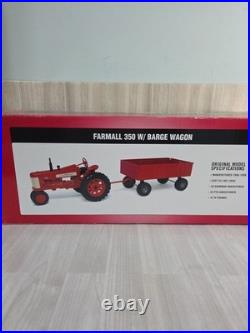 Ertl 1/16 International Harvester Farmall 350 Tractor With Barge Wagon