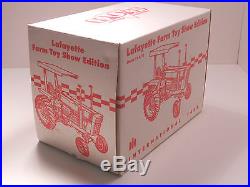 Ertl 1/16 International Harvester IH 1468 Lafayette Farm Toy Show Tractor ROPS