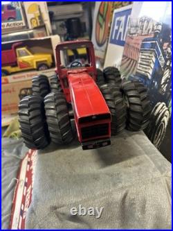 Ertl 1/16 International Harvester/IH 6388 Custom