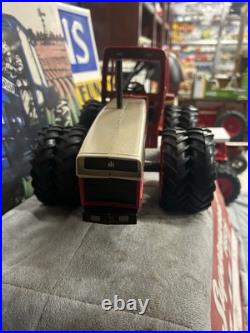 Ertl 1/16 International Harvester/IH 6388 Golden Demonstrator Custom