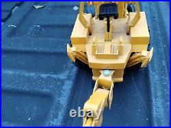 Ertl 1/16 International Harvester Tractor Loader Backhoe Great Condition